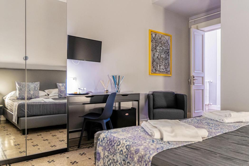 Re Vittorio De Luxe Bed & Breakfast Месина Екстериор снимка