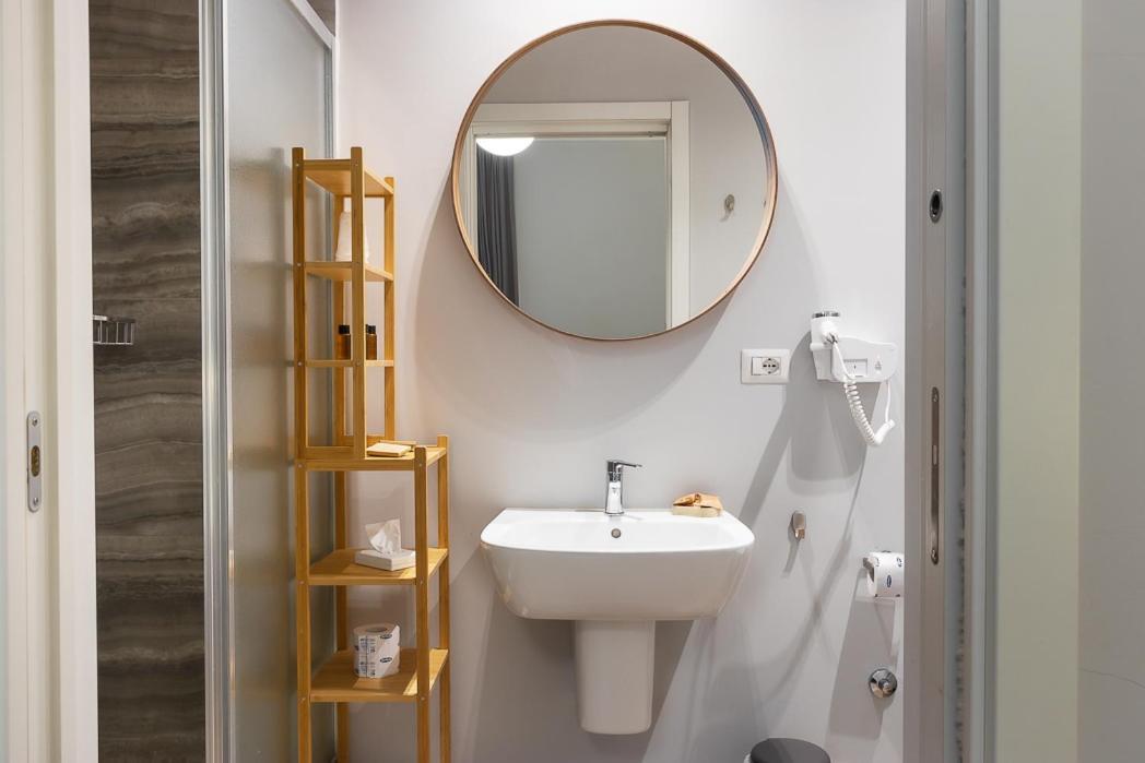 Re Vittorio De Luxe Bed & Breakfast Месина Екстериор снимка