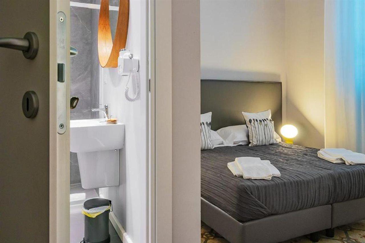 Re Vittorio De Luxe Bed & Breakfast Месина Екстериор снимка
