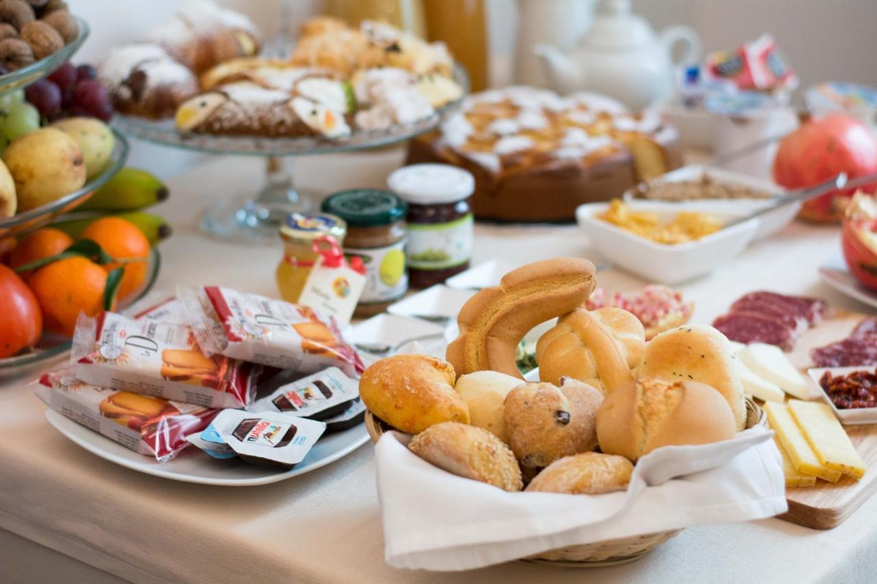 Re Vittorio De Luxe Bed & Breakfast Месина Екстериор снимка