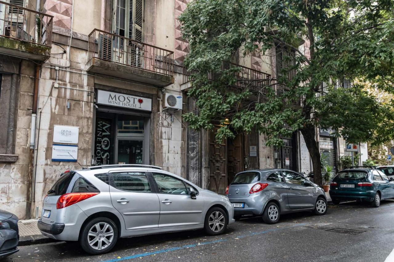 Re Vittorio De Luxe Bed & Breakfast Месина Екстериор снимка